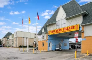 Photo #1: 14705699 Listing 