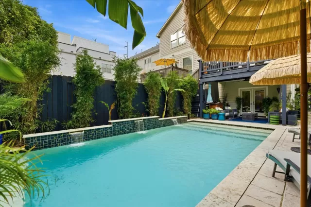 MLS: 14812517 Condo For Sale