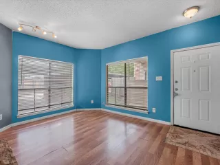 Photo #4: 14828974 Listing 