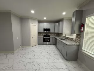 Photo #3: 14930717 Listing