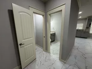 Photo #6: 14930717 Listing