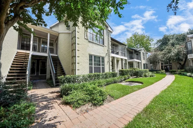 MLS: 14943084 Condo For Sale