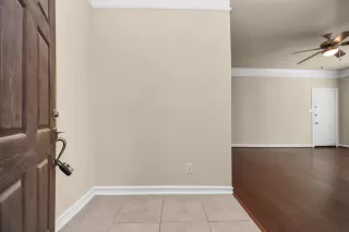 Photo #3: 14943084 Listing