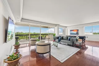 Photo #3: 14968392 Listing 