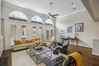 Photo #6: 15007277 Listing