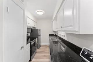 Photo #3: 15340604 Listing 