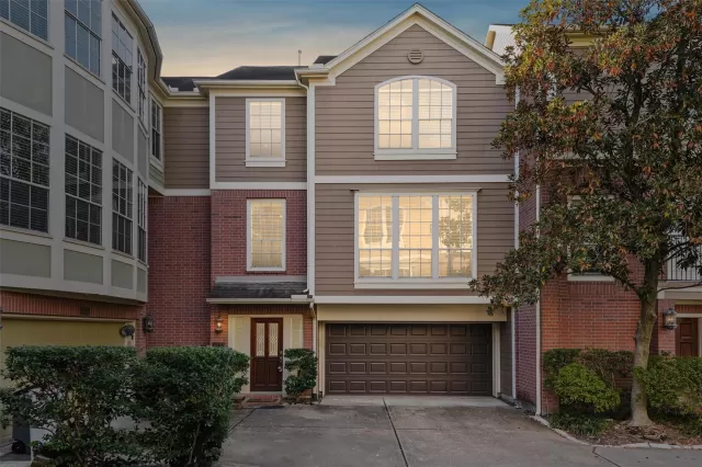 MLS: 15622338 Condo For Sale