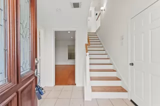 Photo #2: 15622338 Listing 