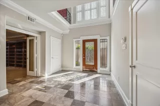 Photo #4: 15746408 Listing 