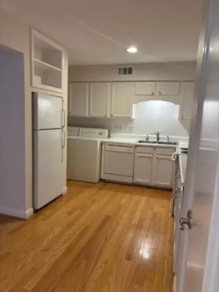 Photo #3: 15828257 Listing 