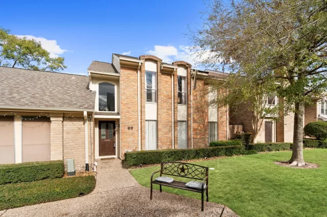 MLS: 16462597 Condo For Sale