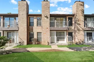 Photo #3: 16661323 Listing