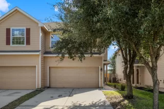 Photo #3: 16697297 Listing