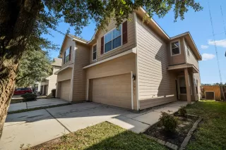 Photo #6: 16697297 Listing