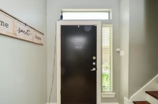 Photo #3: 16739484 Listing