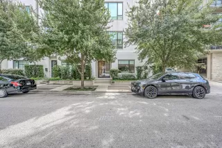 Photo #5: 16995453 Listing 