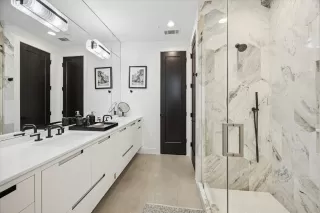 Photo #2: 17356913 Listing 