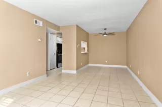 Photo #1: 18095762 Listing 