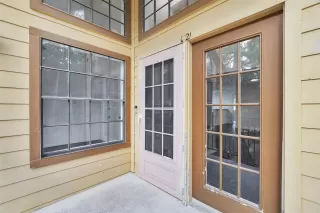 Photo #4: 18316147 Listing