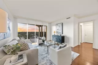 Photo #3: 18403232 Listing 