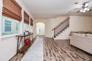 Photo #6: 18407975 Listing