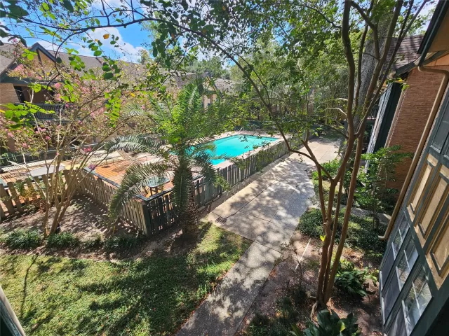 MLS: 18466911 Condo For Sale