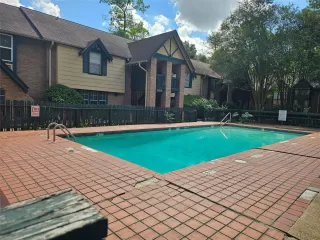 Photo #5: 18466911 Listing