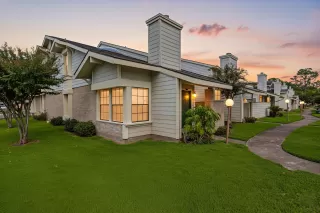 Primary Photo for MLS#: 18685174