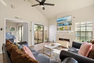 Photo #3: 18685174 Listing 