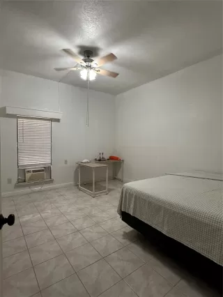 Photo #5: 18742835 Listing 