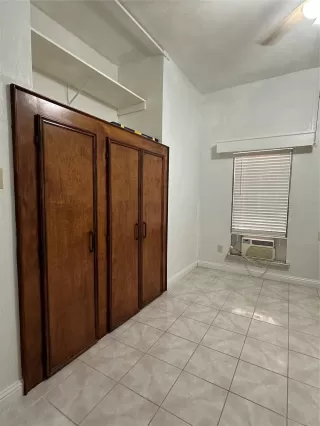 Photo #6: 18742835 Listing 