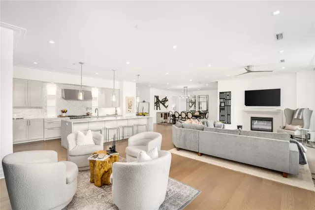 MLS: 18813321 Condo For Sale