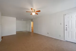 Photo #5: 19272271 Listing