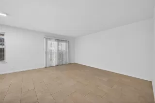 Photo #4: 19339580 Listing 