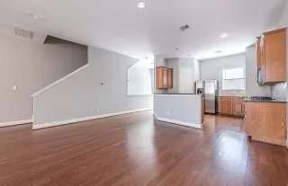 More Details about MLS # 19645853 : 3125 DALLAS STREET