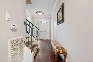 Photo #2: 20555052 Listing 