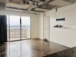 Photo #2: 20834252 Listing 