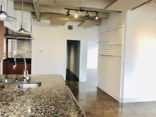 Photo #4: 20834252 Listing 