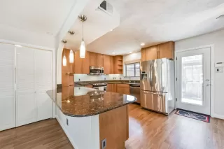 Photo #5: 21266004 Listing 