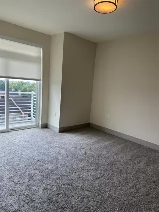 Photo #3: 21289404 Listing