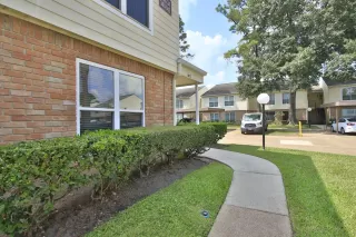 Photo #2: 21529857 Listing 