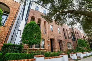 Photo #2: 21540417 Listing 