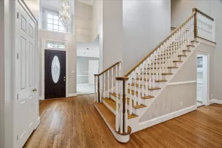 Photo #2: 21823799 Listing