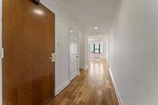 Photo #1: 21878133 Listing