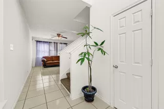 Photo #3: 21983568 Listing 