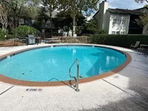 Photo #6: 22157890 Listing