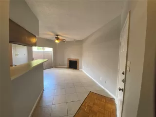 Photo #3: 22184385 Listing