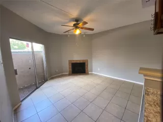 Photo #5: 22184385 Listing