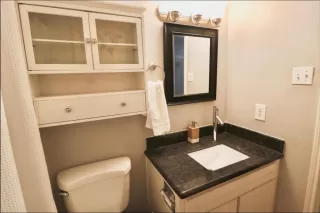 Photo #4: 22279531 Listing