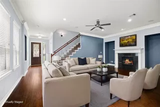 Photo #1: 22714043 Listing 